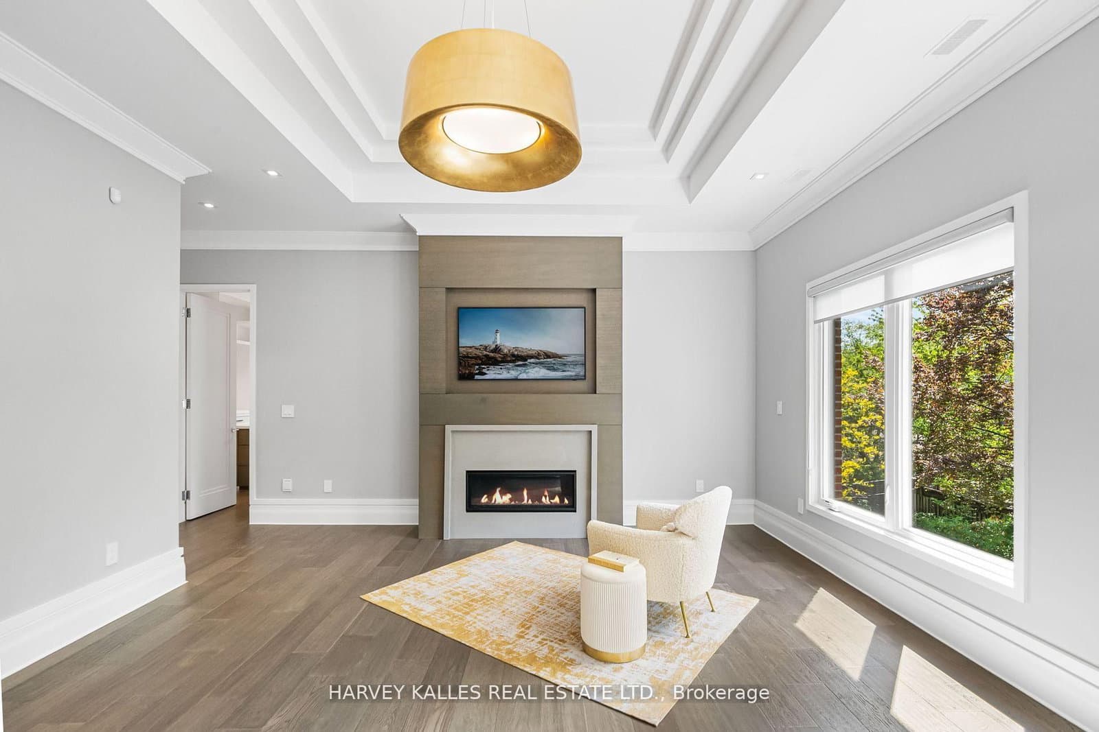 163 Cortleigh Boulevard thumbnail 29