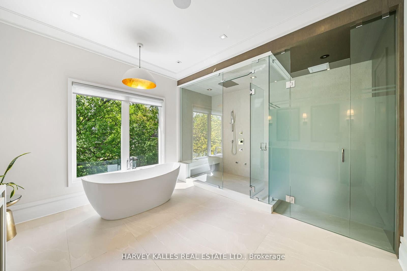 163 Cortleigh Boulevard thumbnail 33