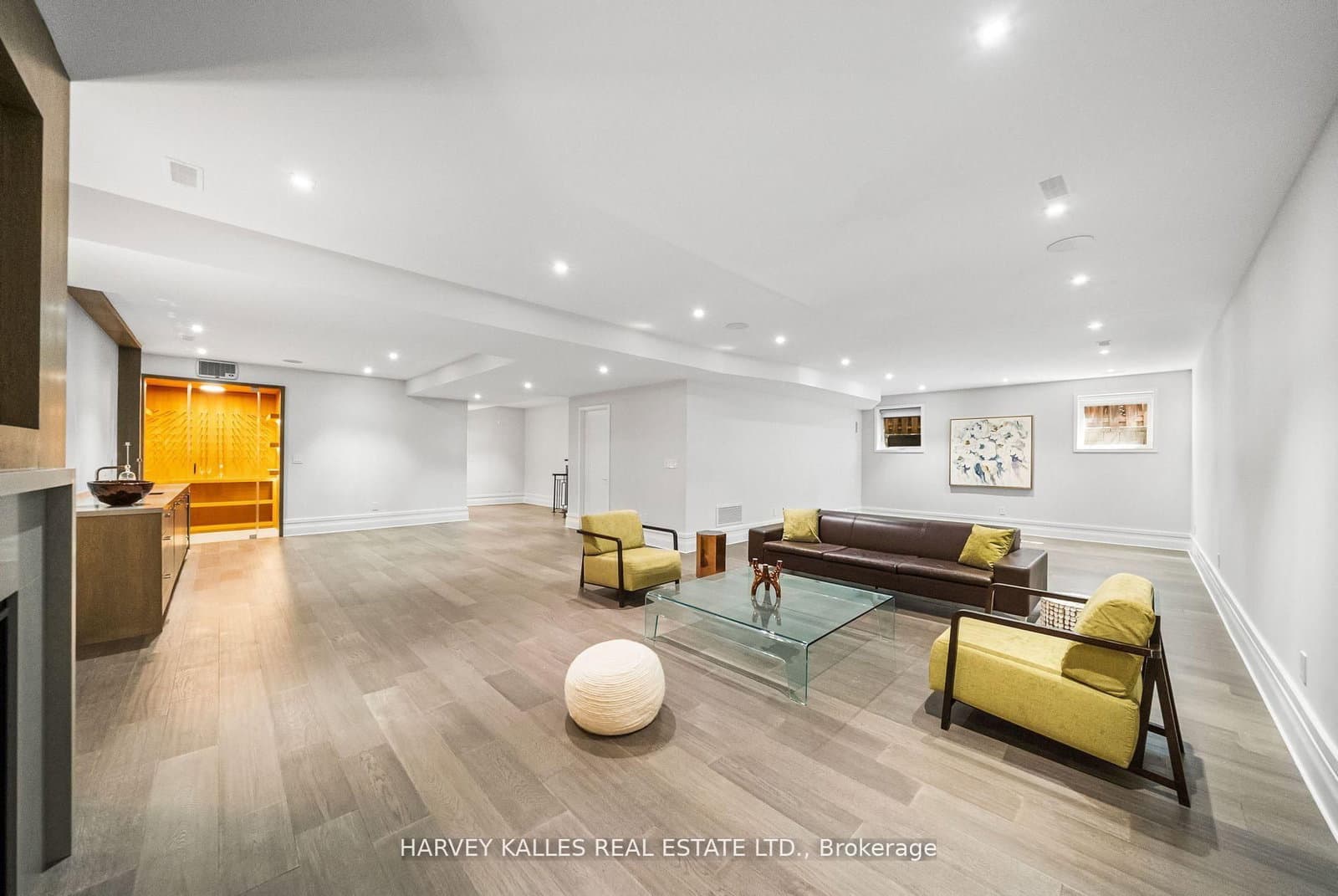 163 Cortleigh Boulevard thumbnail 46