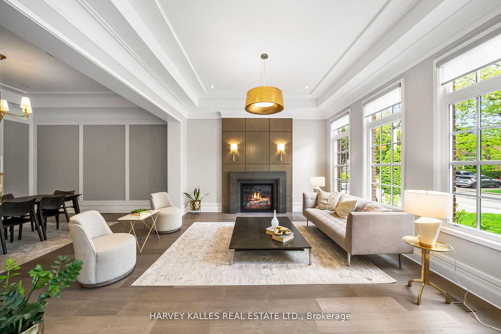 163 Cortleigh Boulevard thumbnail 5