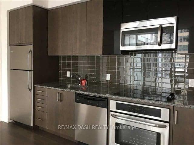 89 Dunfield Avenue, Unit 729 thumbnail 5