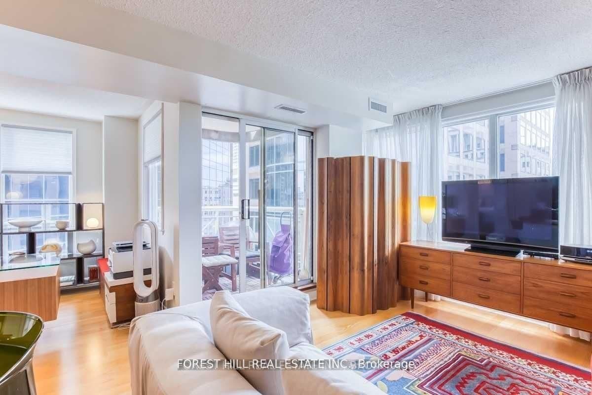 100 Hayden Street, Unit 801 thumbnail 11