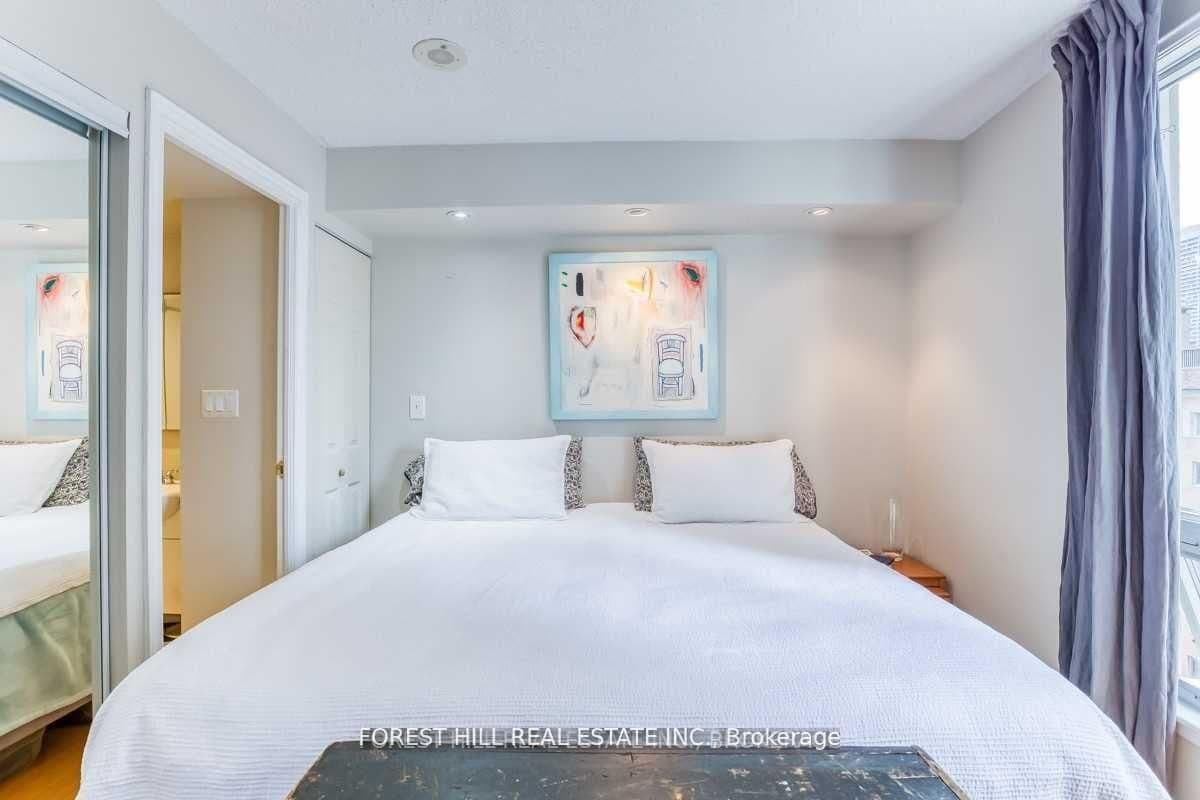 100 Hayden Street, Unit 801 thumbnail 13