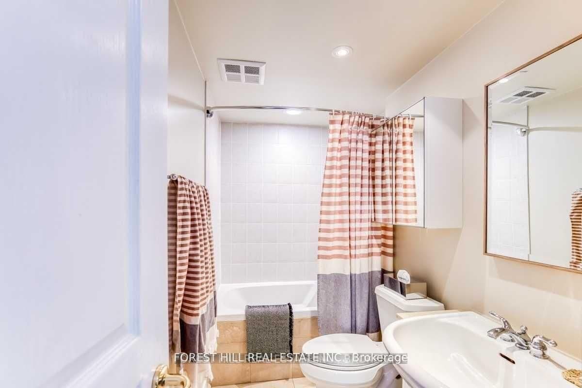 100 Hayden Street, Unit 801 thumbnail 15