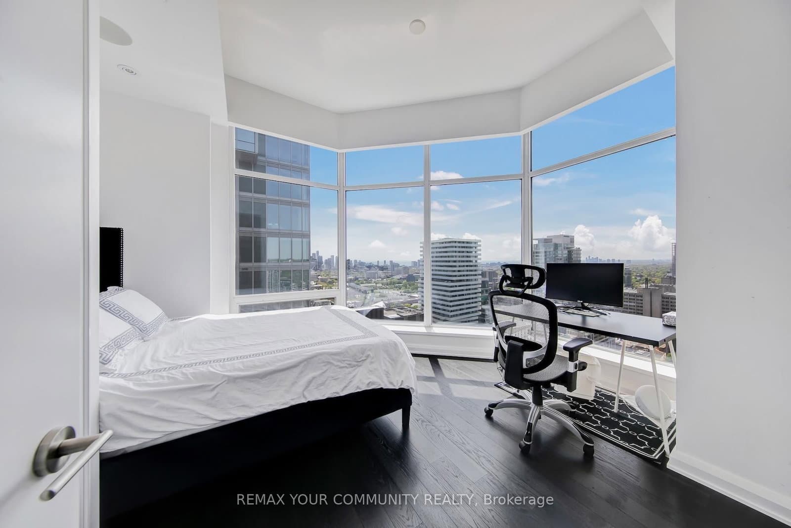 155 Yorkville Avenue, Unit 3113 thumbnail 13