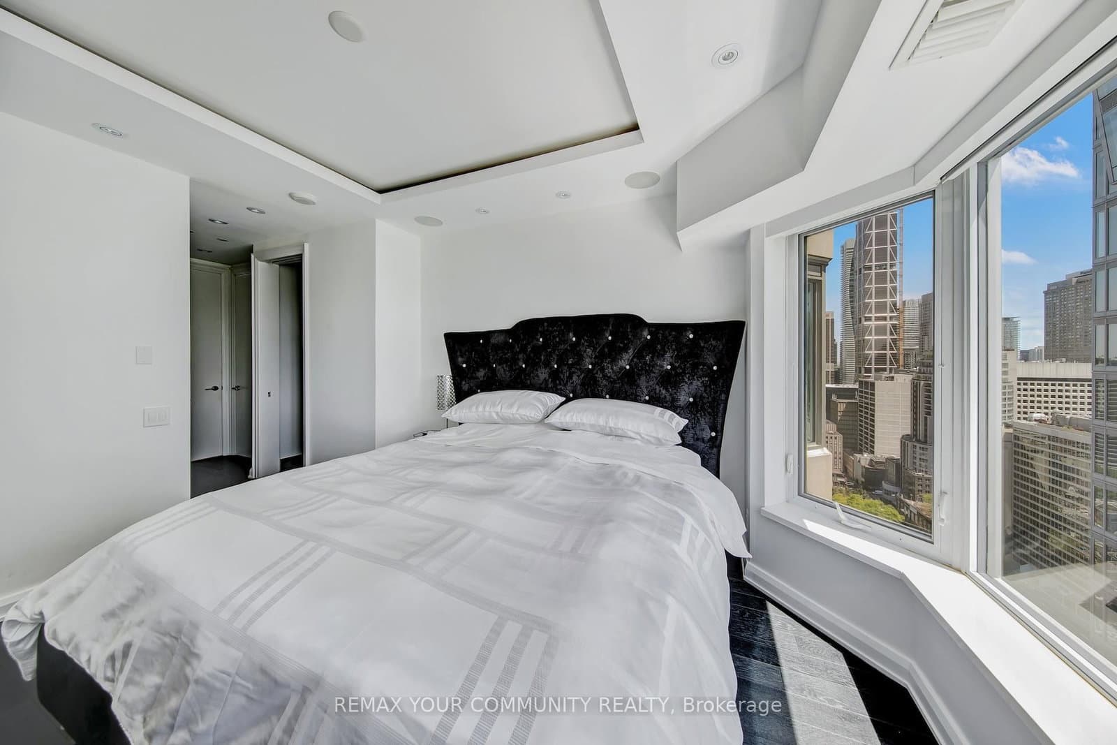 155 Yorkville Avenue, Unit 3113 thumbnail 18