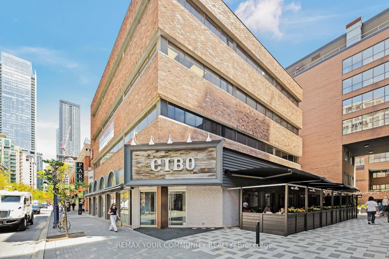 155 Yorkville Avenue, Unit 3113 thumbnail 2