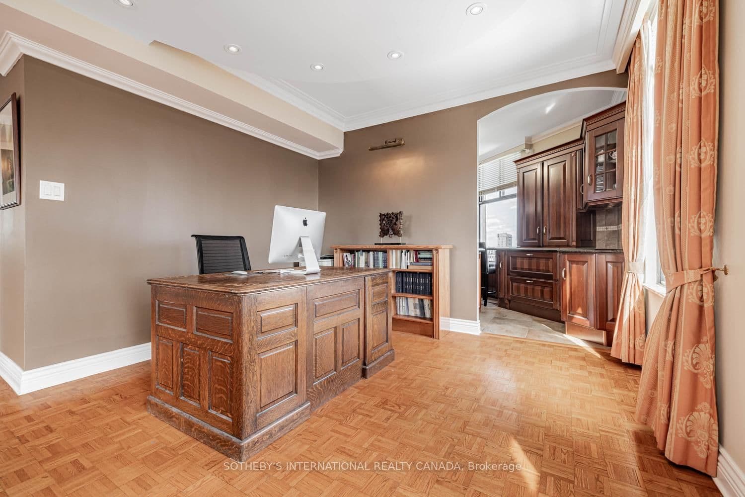 423 Avenue Road, Unit 13 thumbnail 11