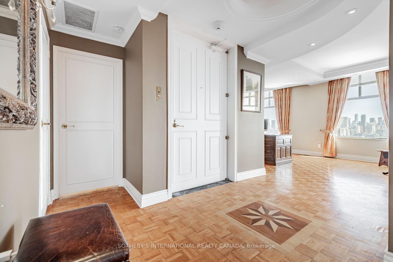 423 Avenue Road, Unit 13 thumbnail 2