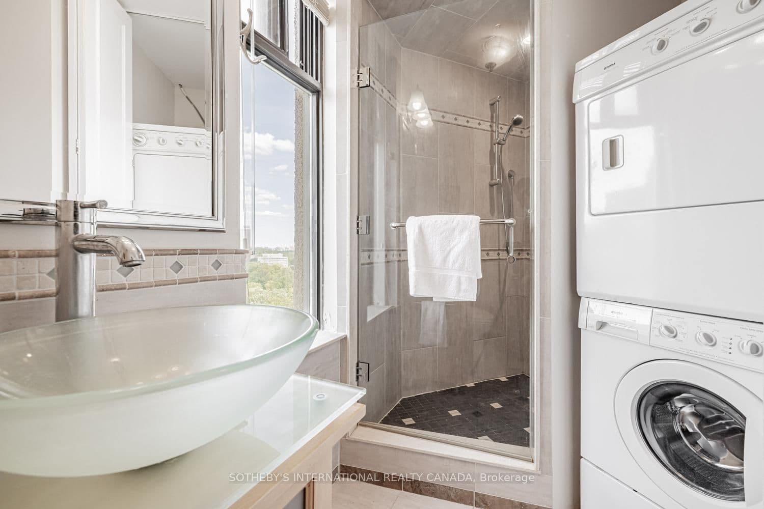 423 Avenue Road, Unit 13 thumbnail 26