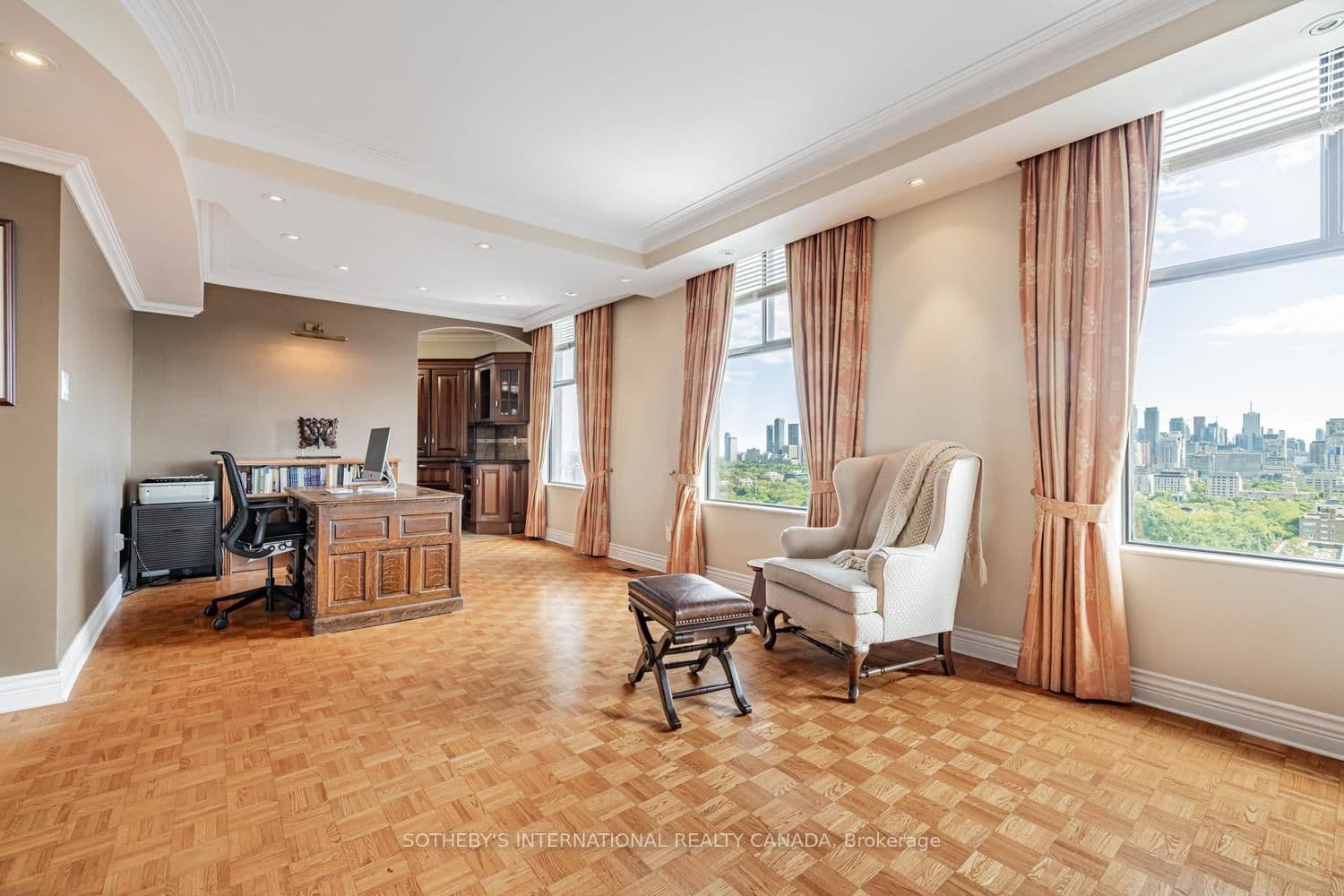 423 Avenue Road, Unit 13 thumbnail 9