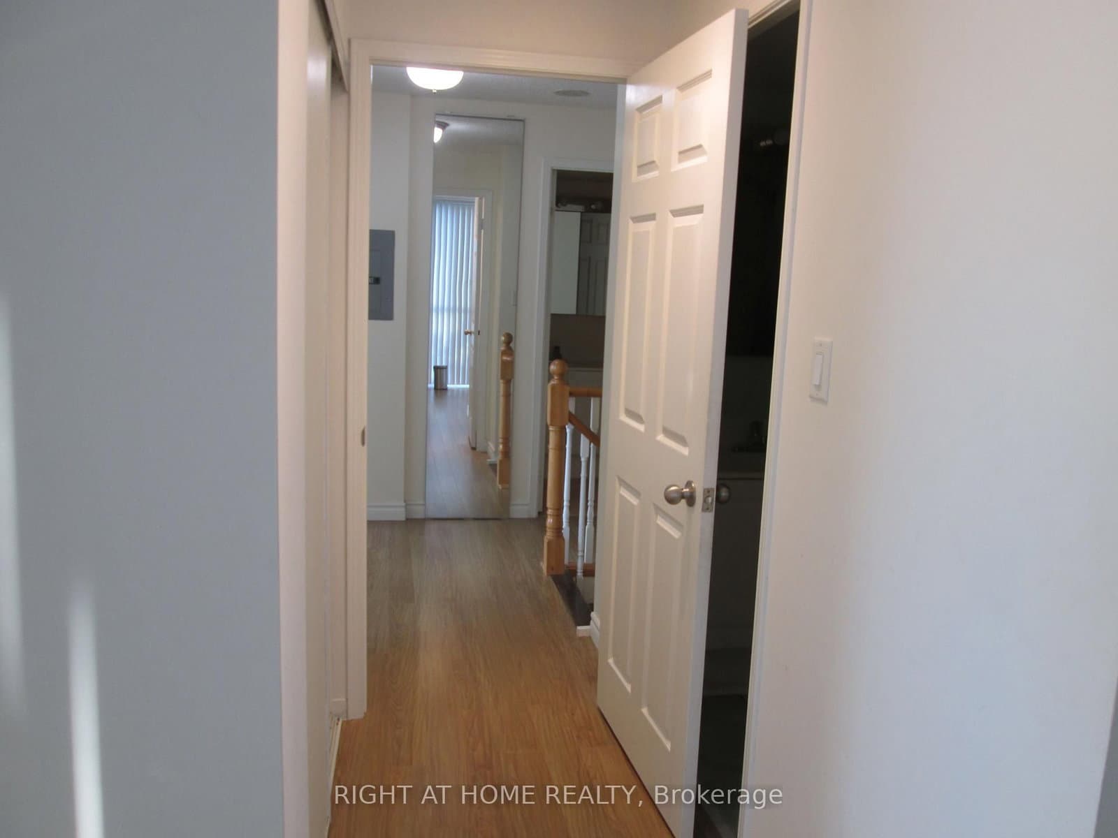 233 Beecroft Road, Unit 111 thumbnail 17