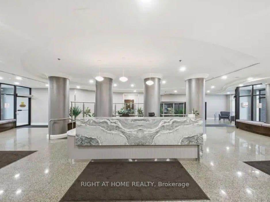 233 Beecroft Road, Unit 111 thumbnail 2