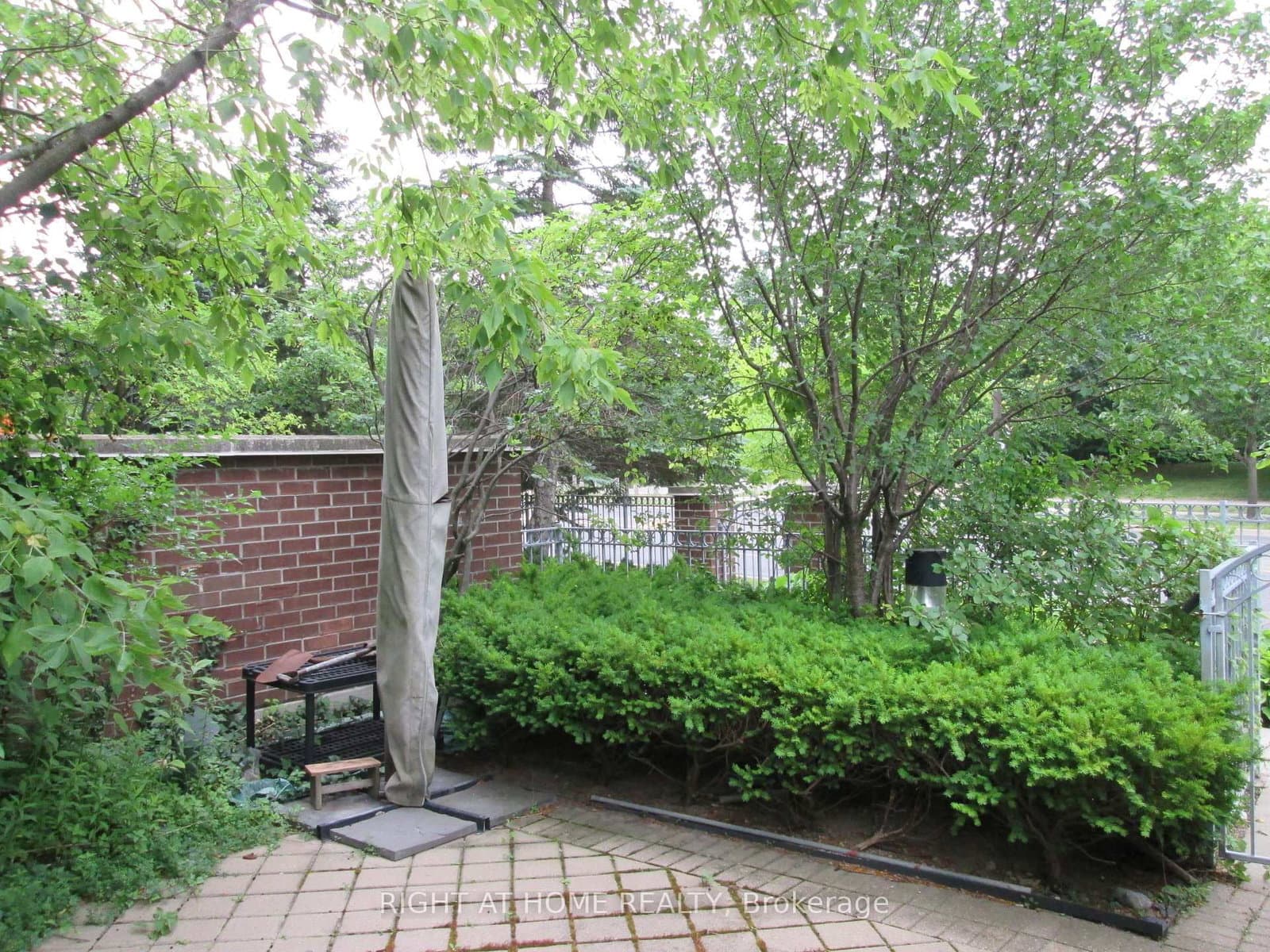 233 Beecroft Road, Unit 111 thumbnail 28