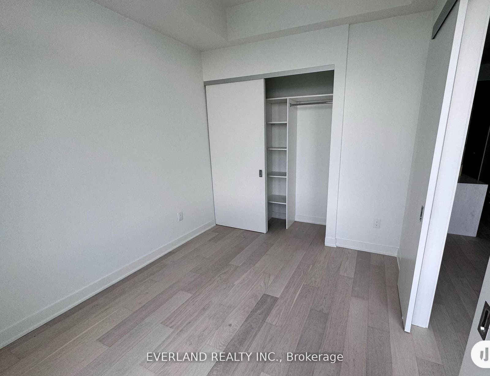 11 Yorkville Avenue, Unit 4803 thumbnail 9