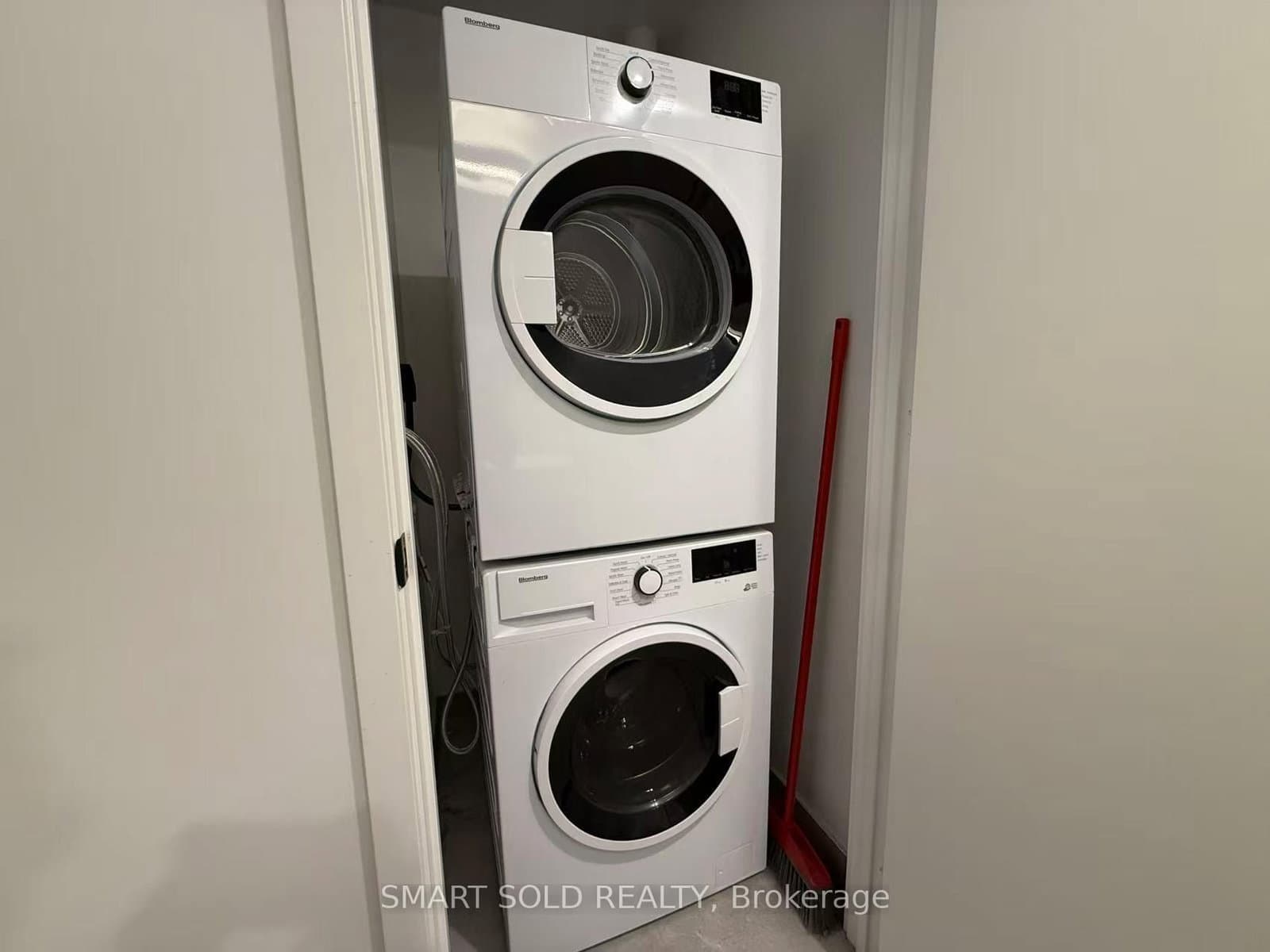 108 Peter Street, Unit 4903 thumbnail 9