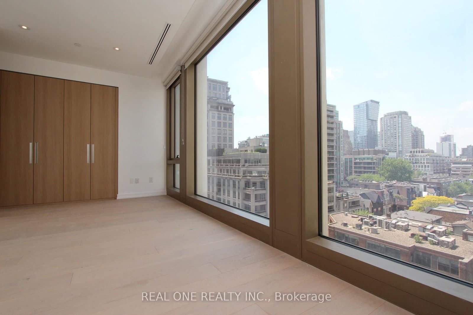 1315 Bay Street, Unit 804 thumbnail 12