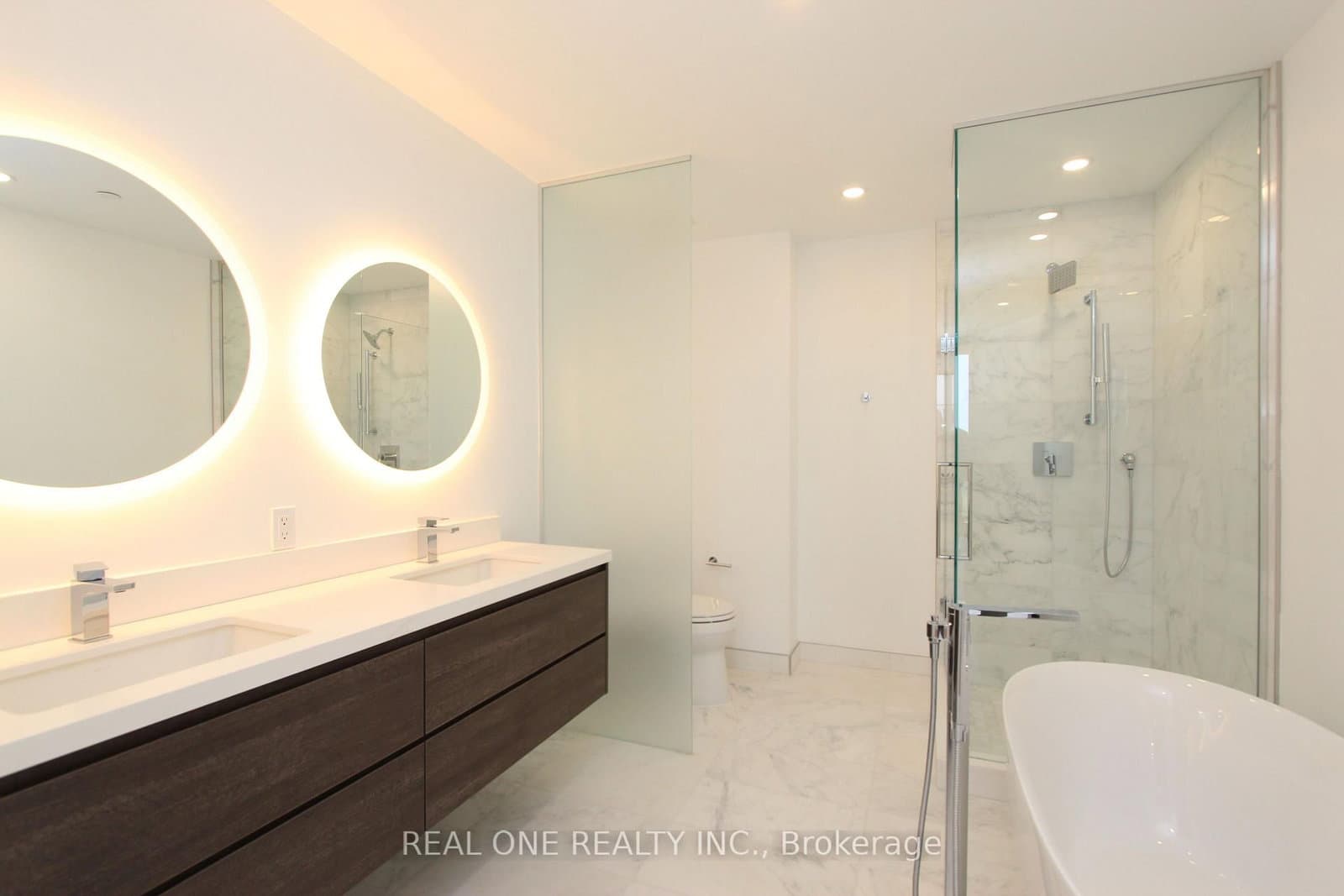 1315 Bay Street, Unit 804 thumbnail 16