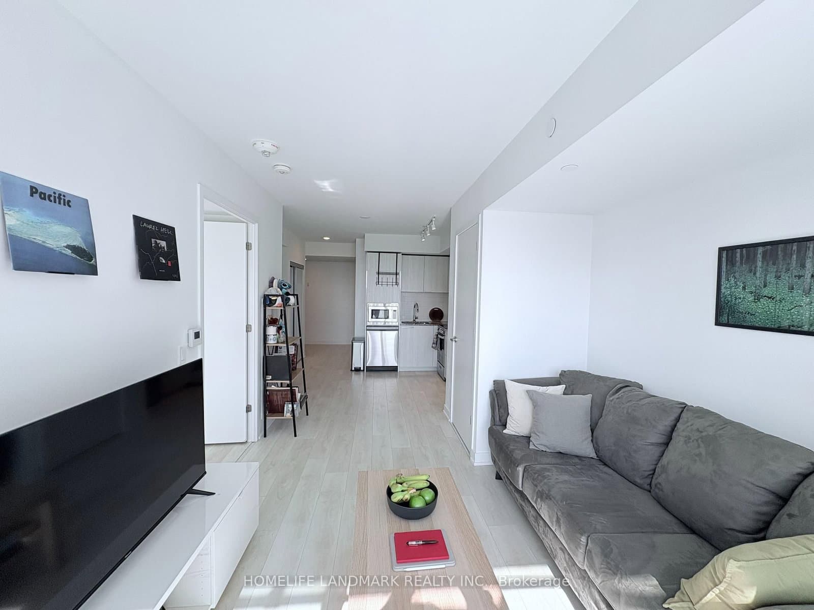 501 Yonge Street, Unit 2001 thumbnail 8