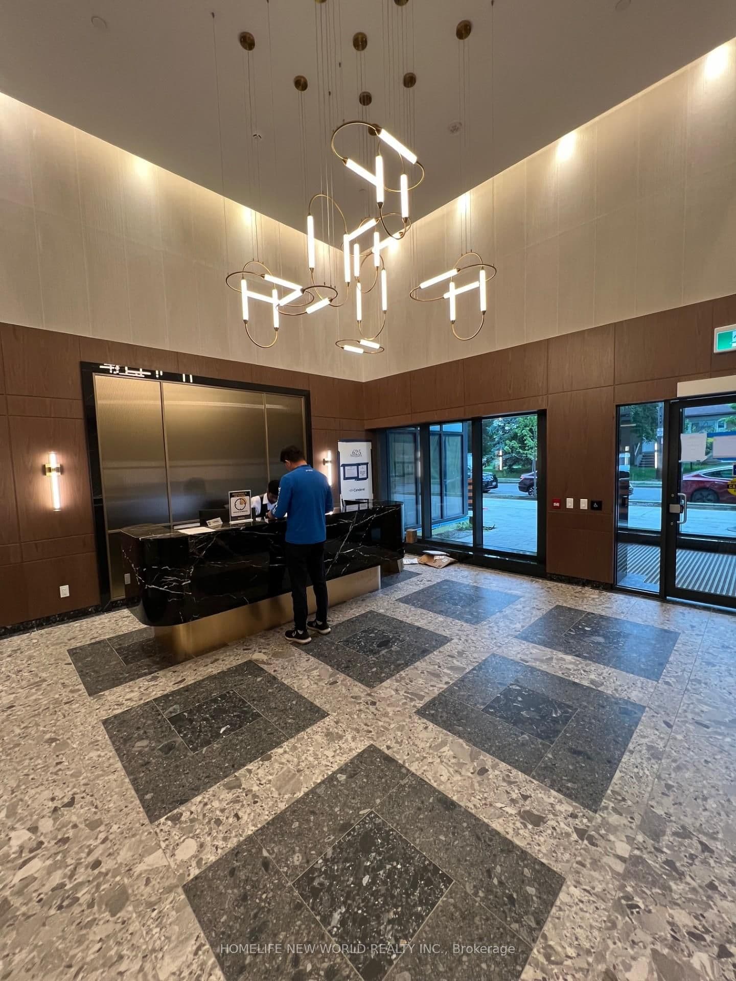 6 Greenbriar Road, Unit 209 thumbnail 9