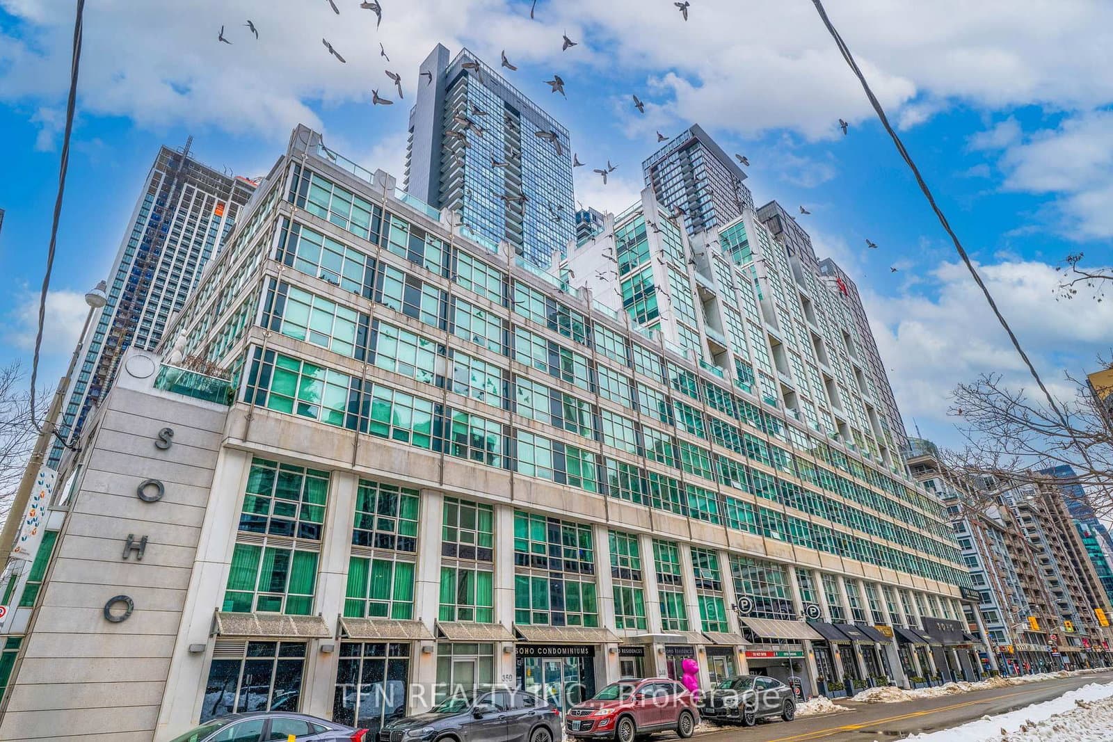 350 Wellington Street W, Unit M22 - Image 1