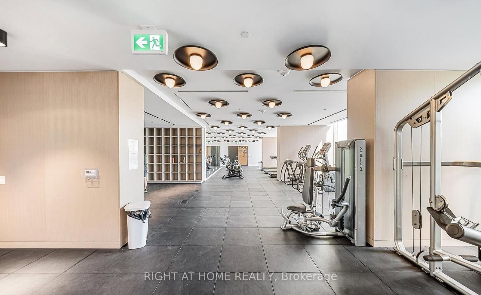 88 Queen Street E, Unit 4711 thumbnail 30