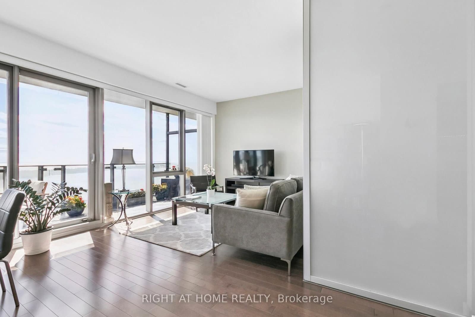 390 Cherry Street, Unit 3207 thumbnail 15