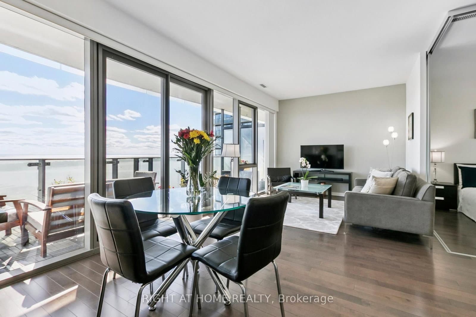 390 Cherry Street, Unit 3207 thumbnail 23