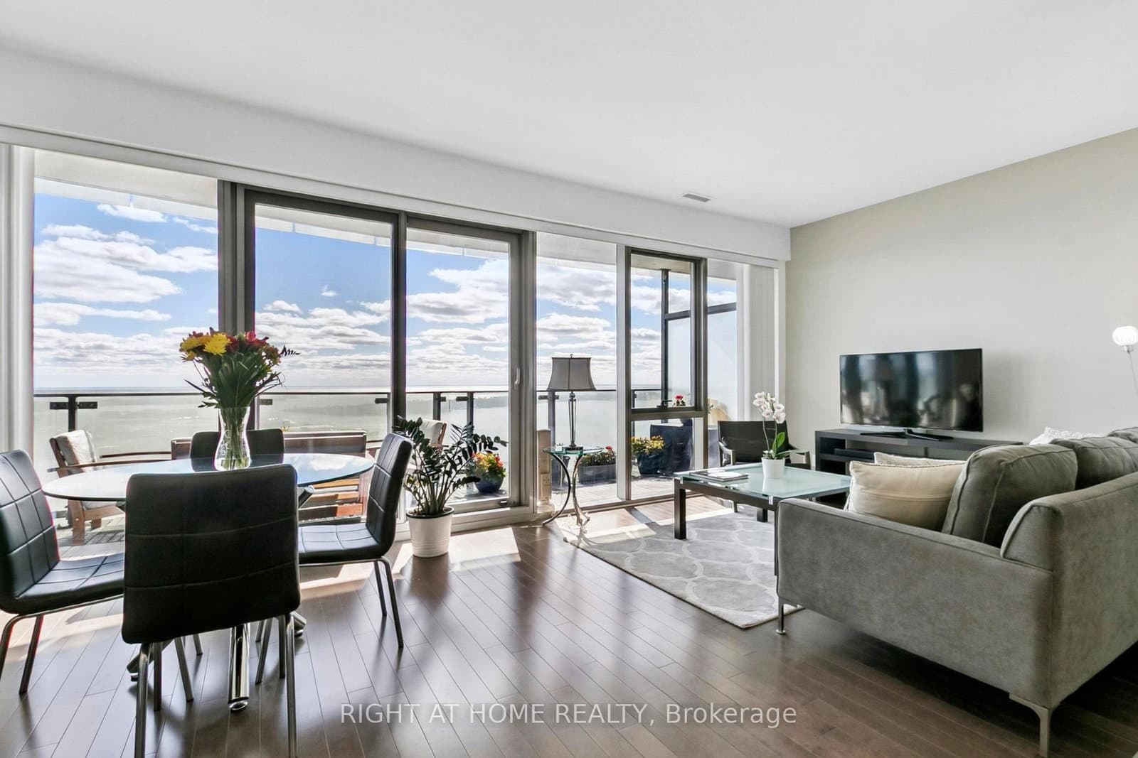 390 Cherry Street, Unit 3207 thumbnail 8