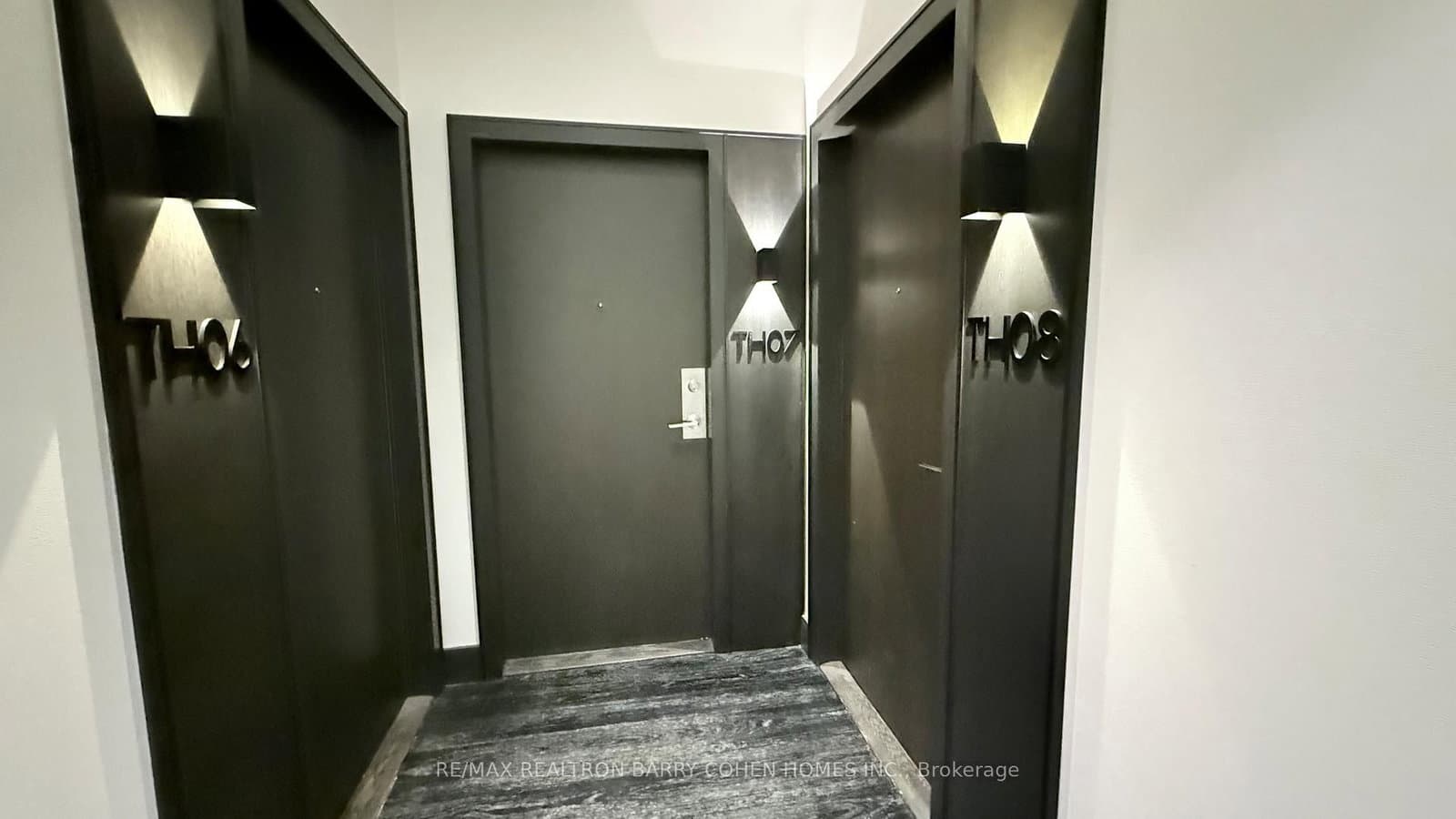 6 Parkwood Avenue, Unit TH107 thumbnail 26