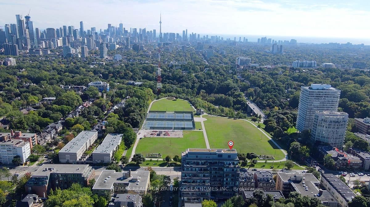 6 Parkwood Avenue, Unit TH107 thumbnail 35