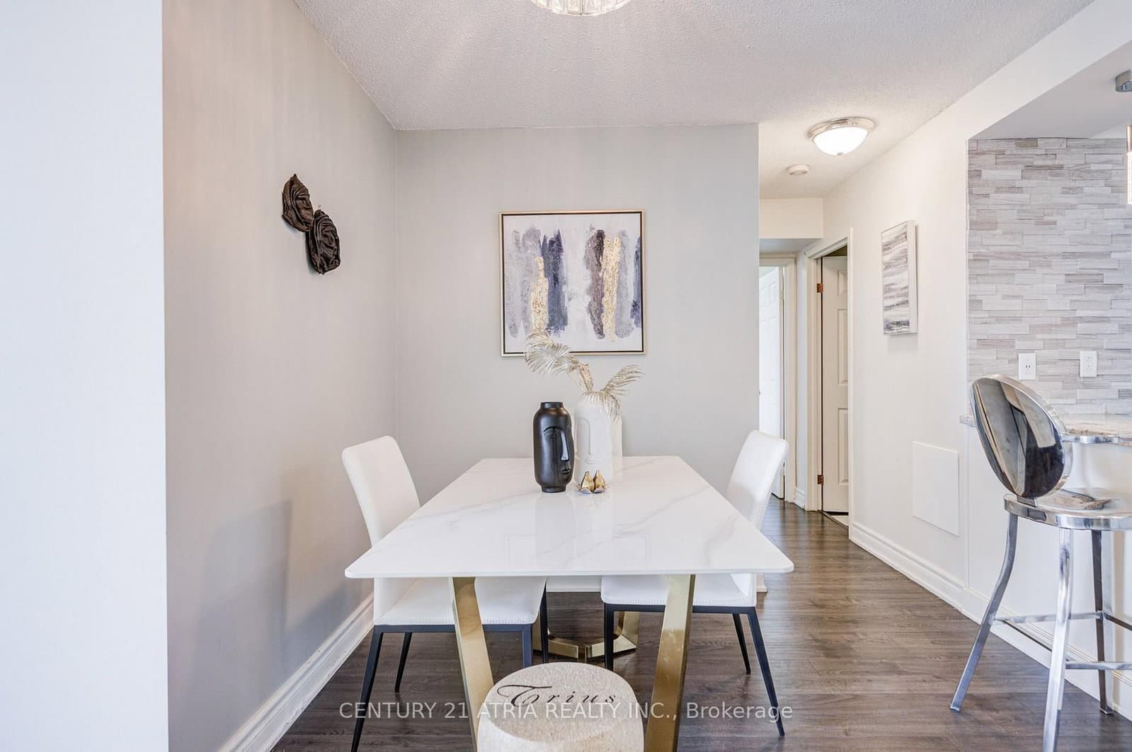 5 Concorde Place, Unit 2502 thumbnail 13