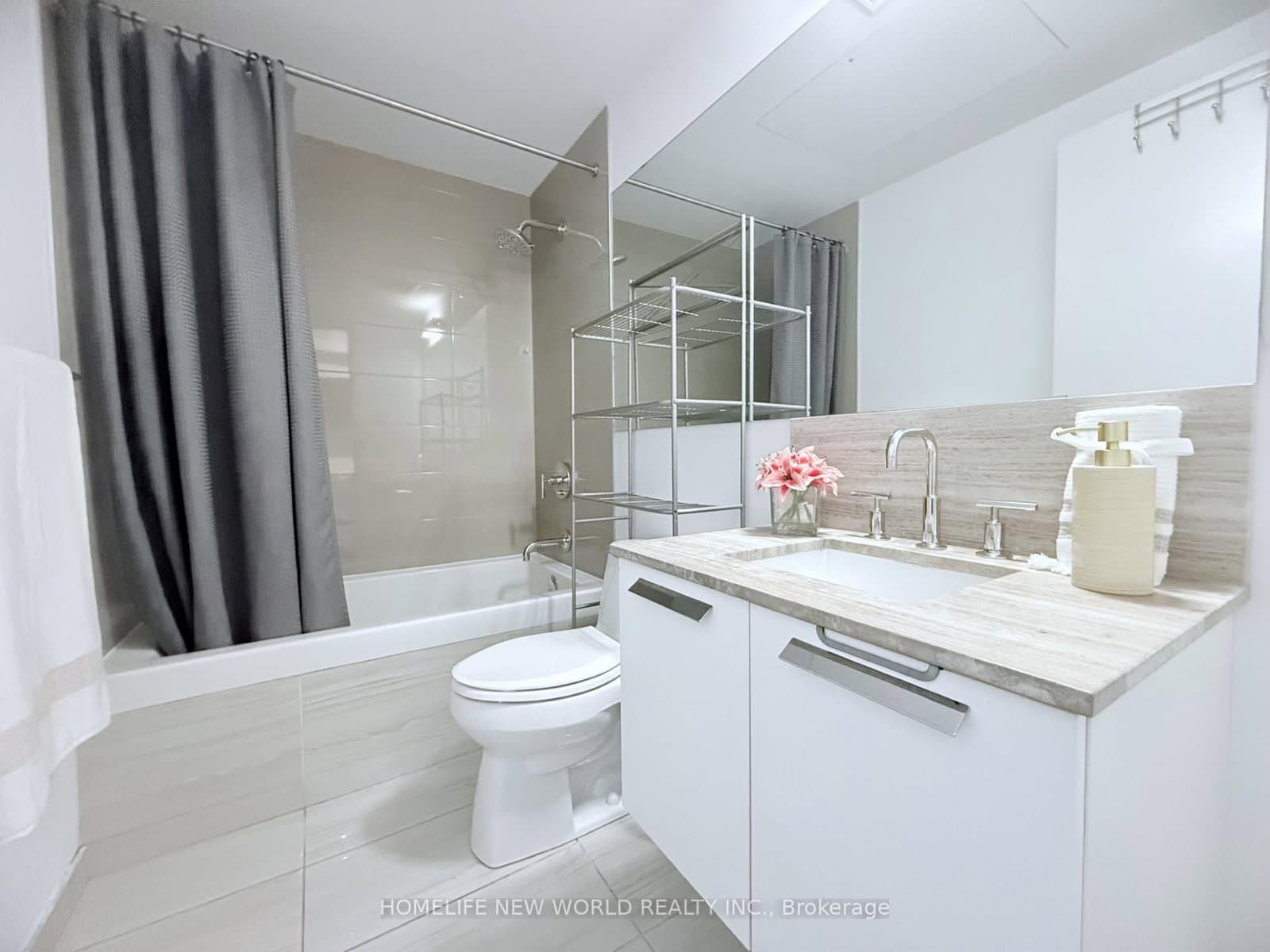 50 Charles Street E, Unit 4506 thumbnail 19