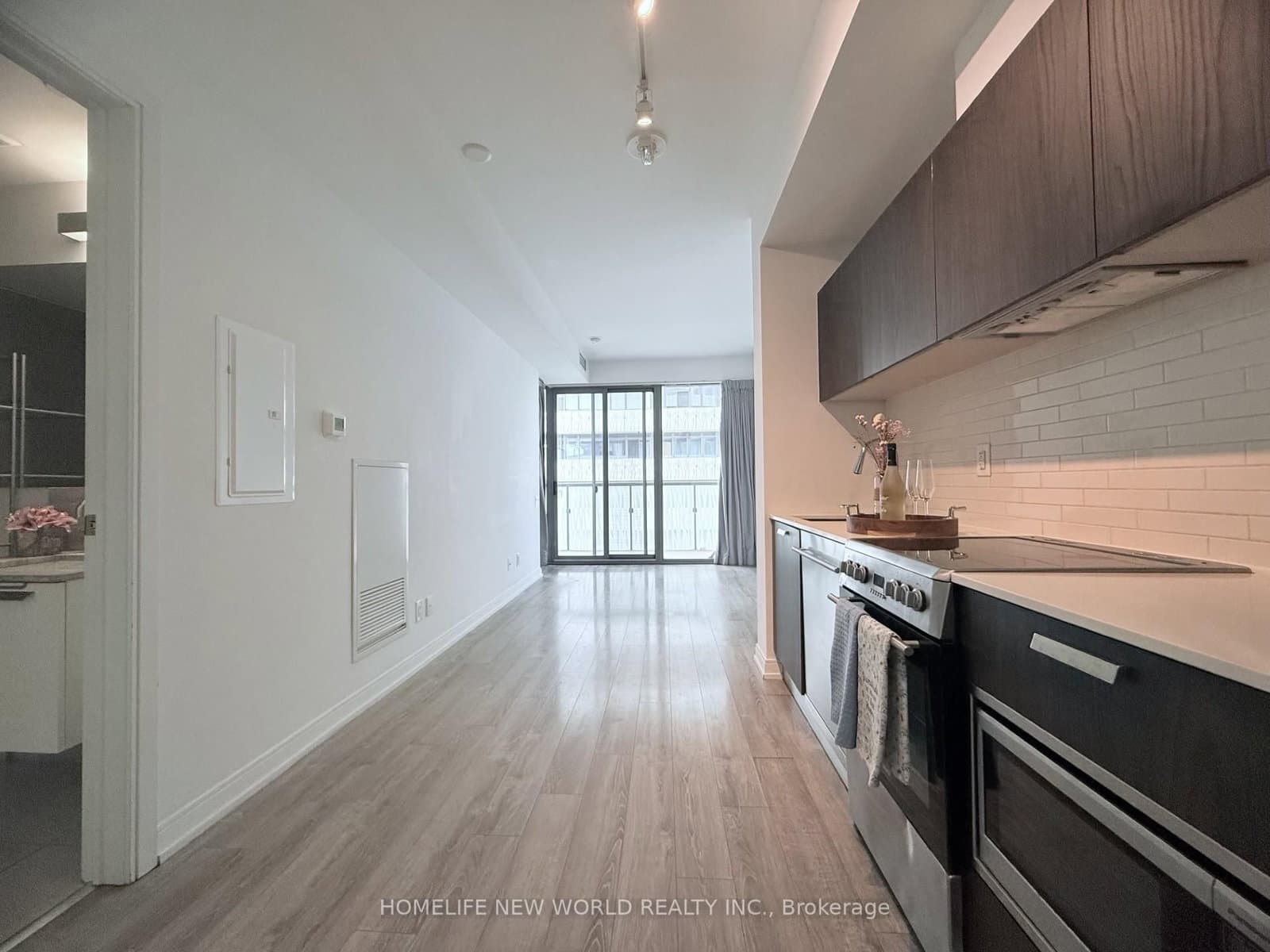 50 Charles Street E, Unit 4506 thumbnail 5