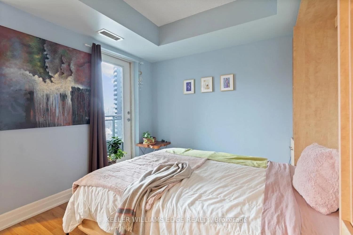 8 Scollard Street, Unit 1408 thumbnail 17