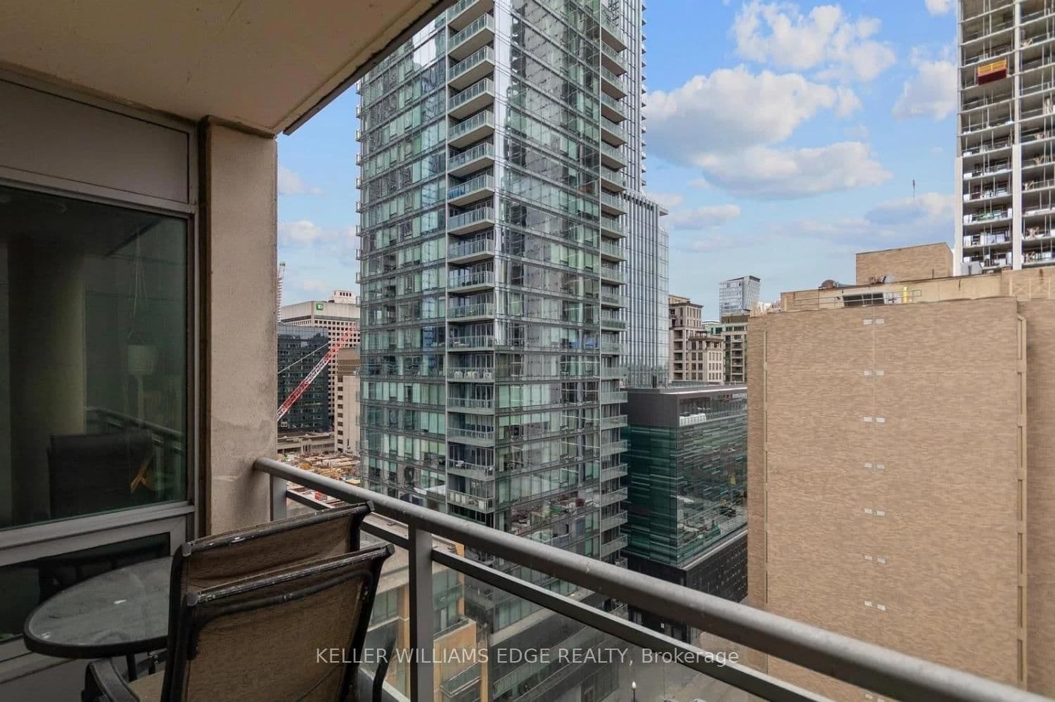 8 Scollard Street, Unit 1408 thumbnail 23