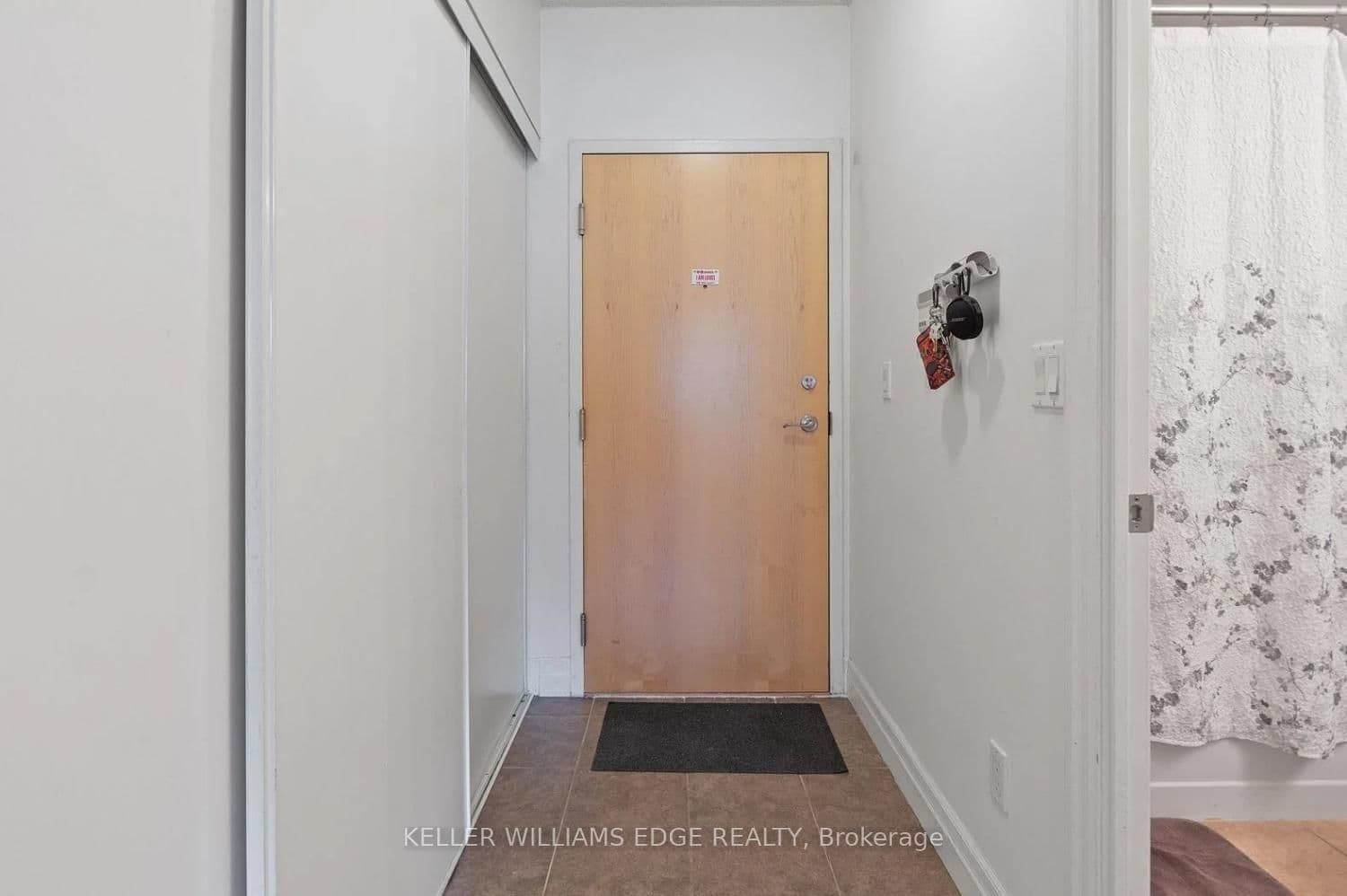 8 Scollard Street, Unit 1408 thumbnail 5
