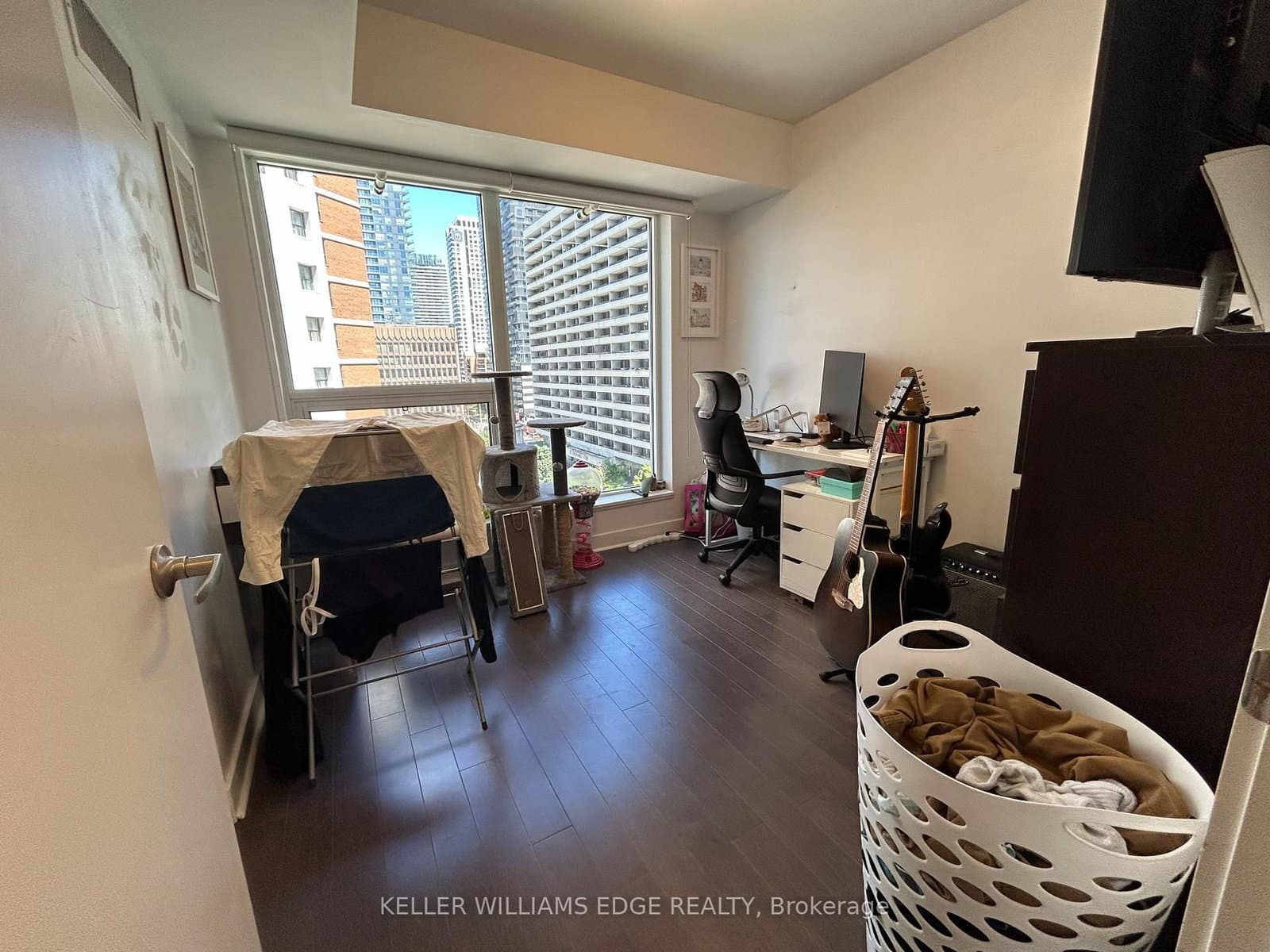 58 Orchard View Boulevard, Unit 707 thumbnail 6