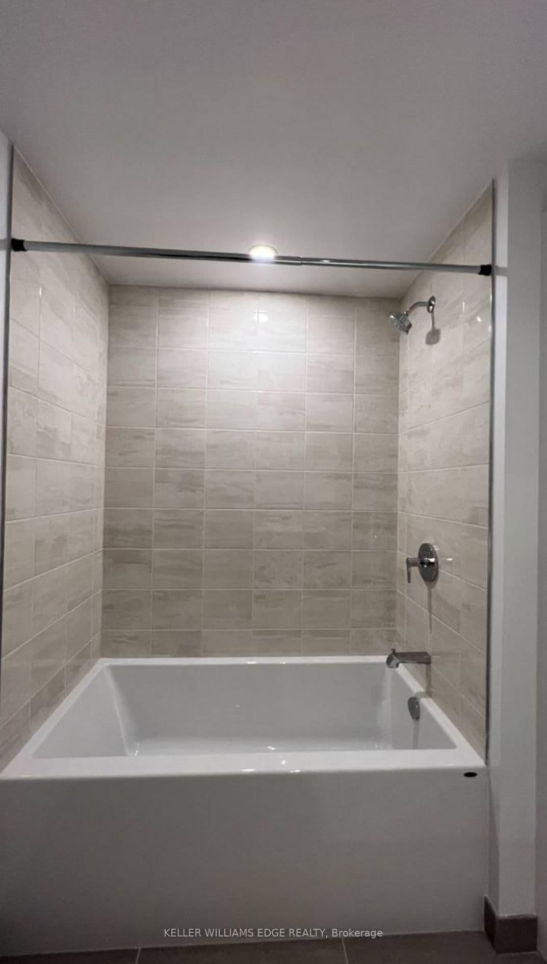 50 Power Street, Unit 818 thumbnail 17