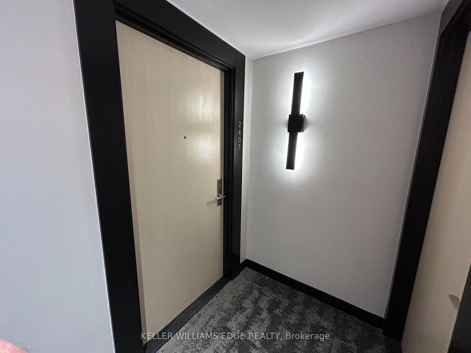 395 Bloor Street E, Unit 2407 thumbnail 2