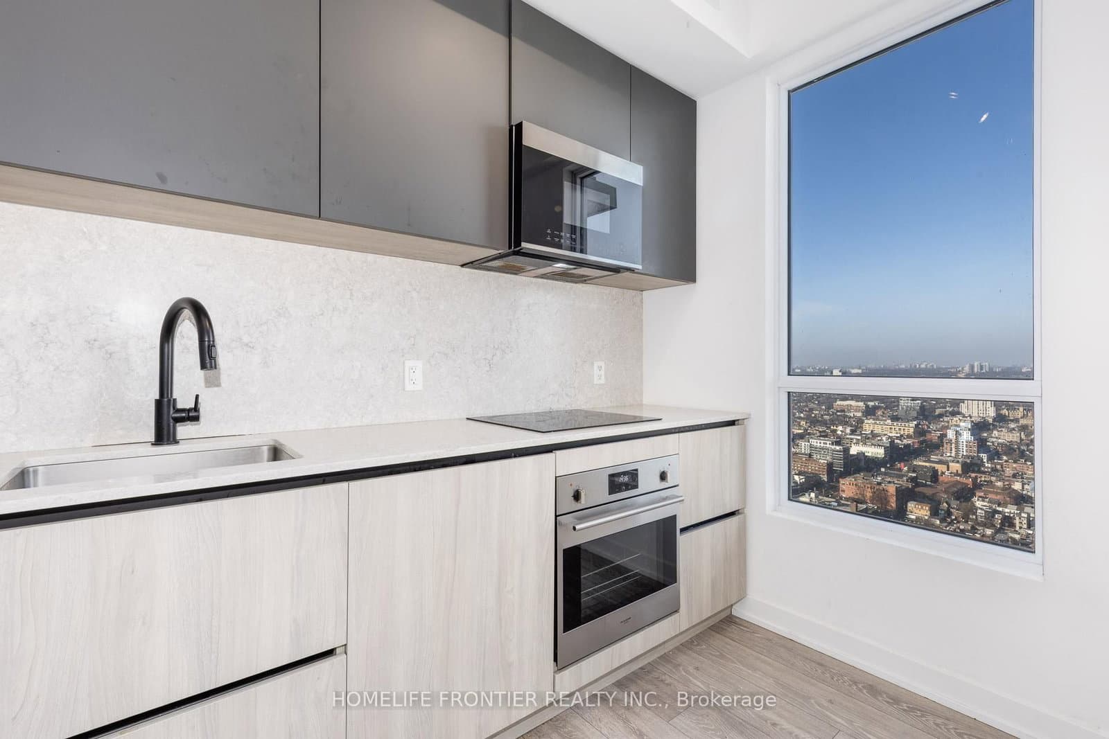 108 Peter Street, Unit 4702 thumbnail 7