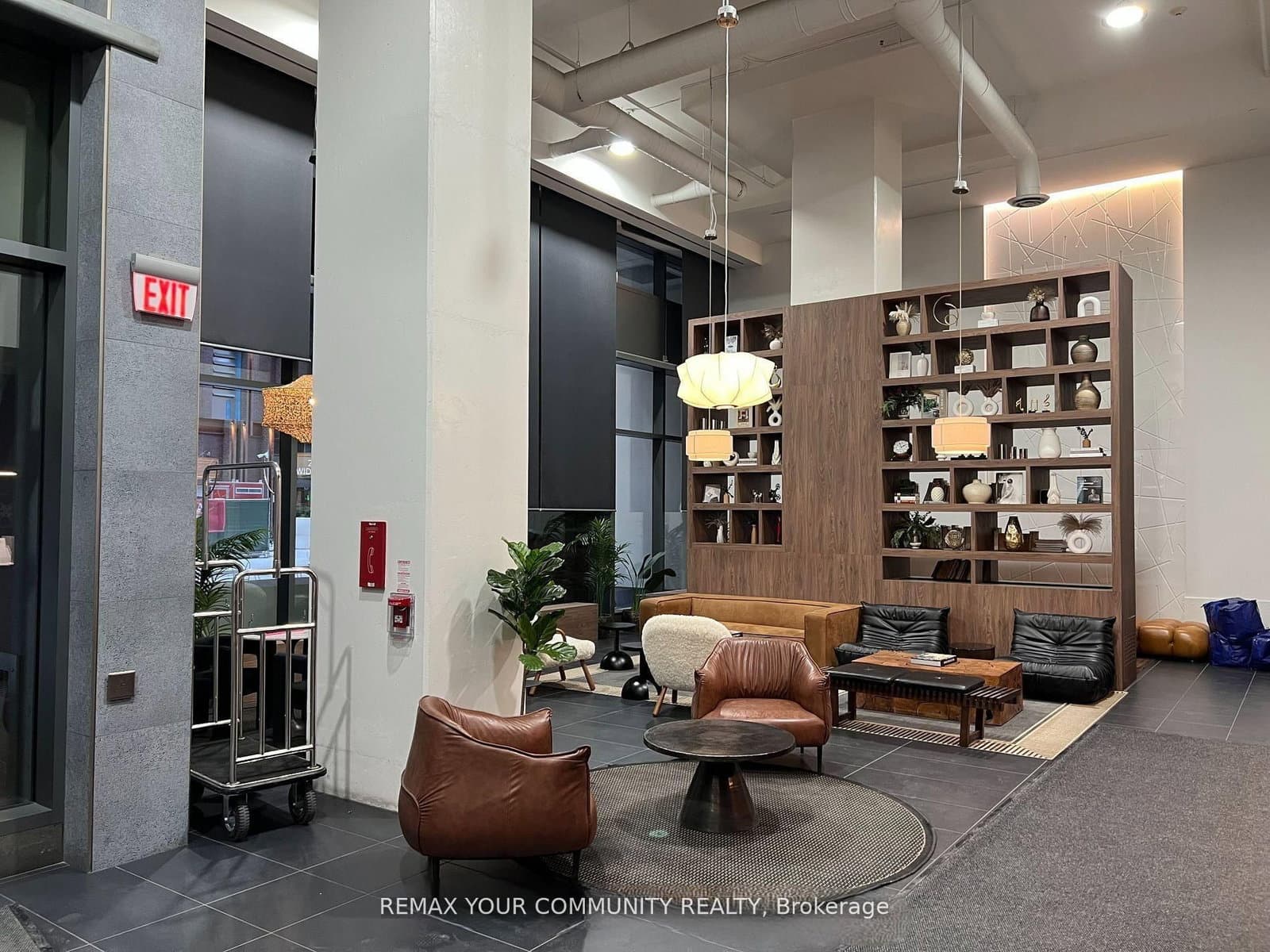21 Widmer Street, Unit 2302 thumbnail 20