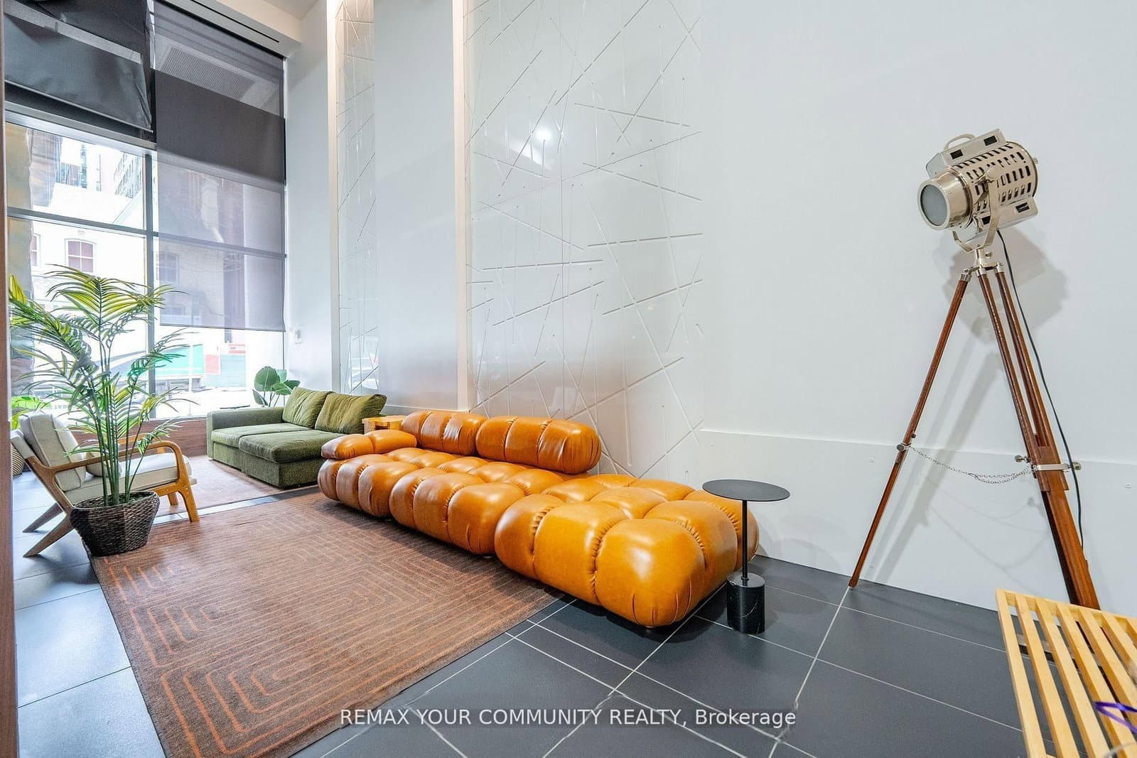 21 Widmer Street, Unit 2302 thumbnail 29