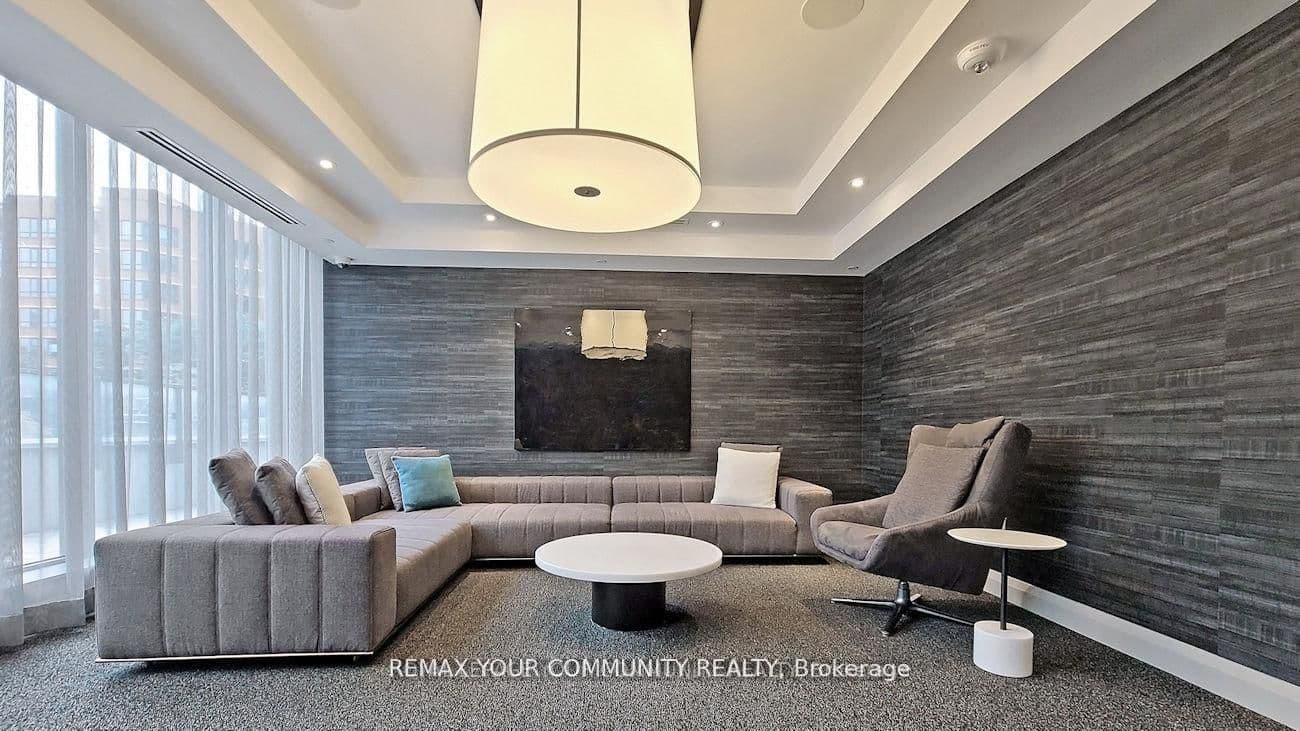 50 Wellesley Street E, Unit 502 thumbnail 18