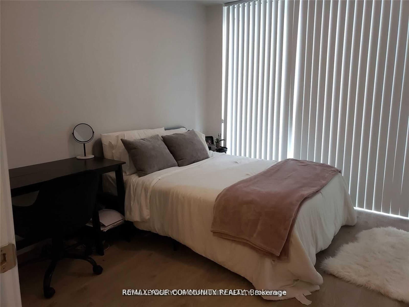 50 Wellesley Street E, Unit 502 thumbnail 7