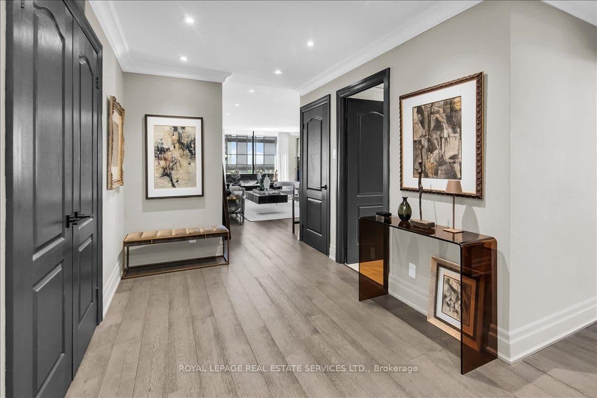 619 Avenue Road, Unit 1104 thumbnail 3