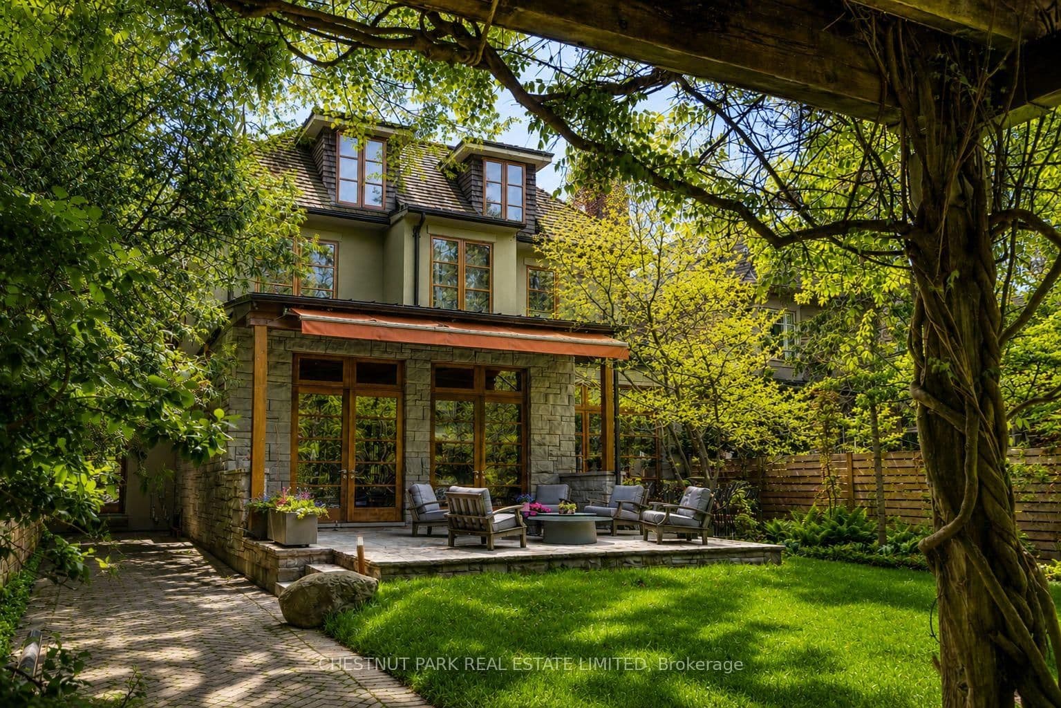 177 Coldstream Avenue thumbnail 44