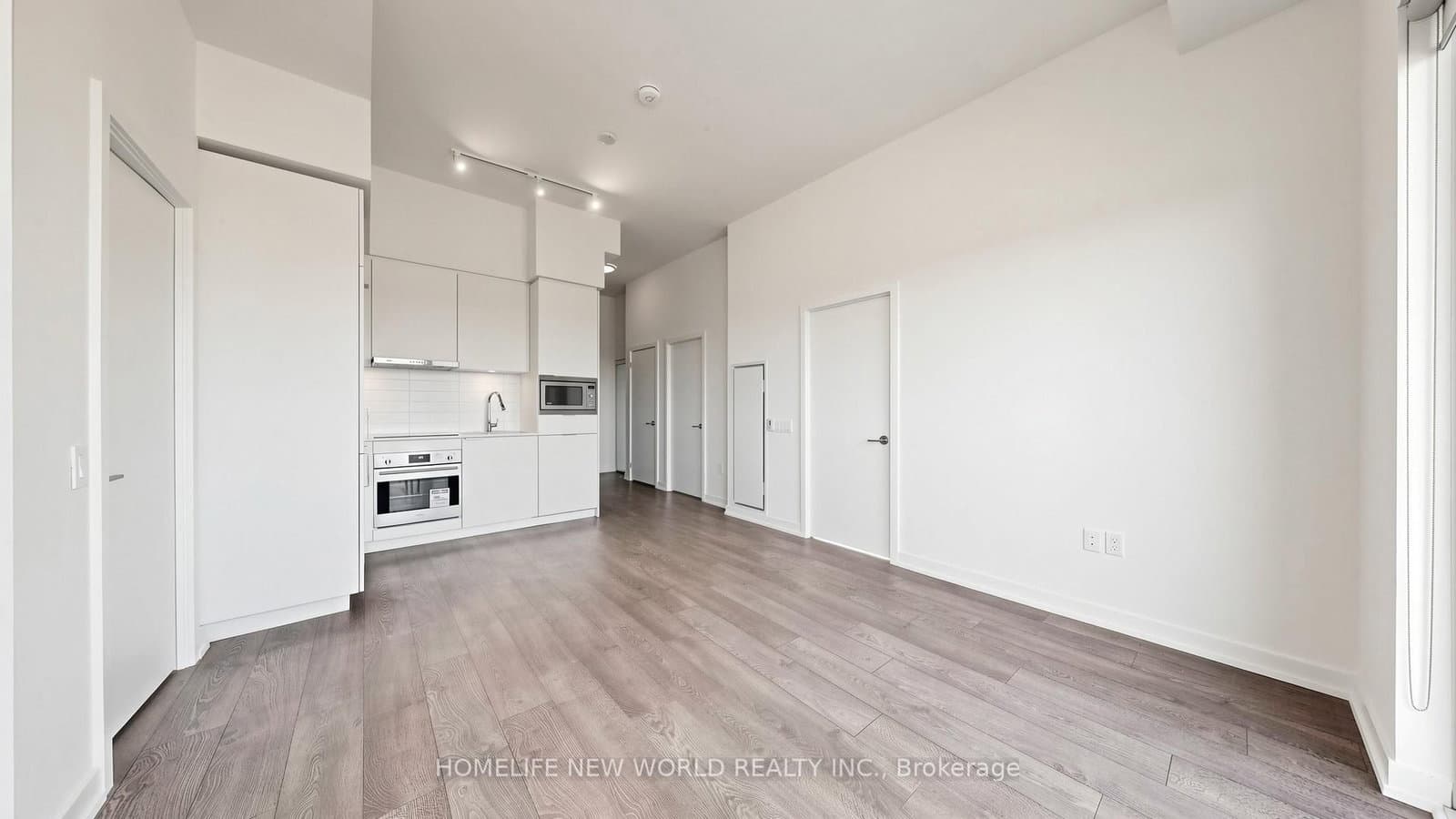 7 golden lion Heights, Unit N837 thumbnail 11