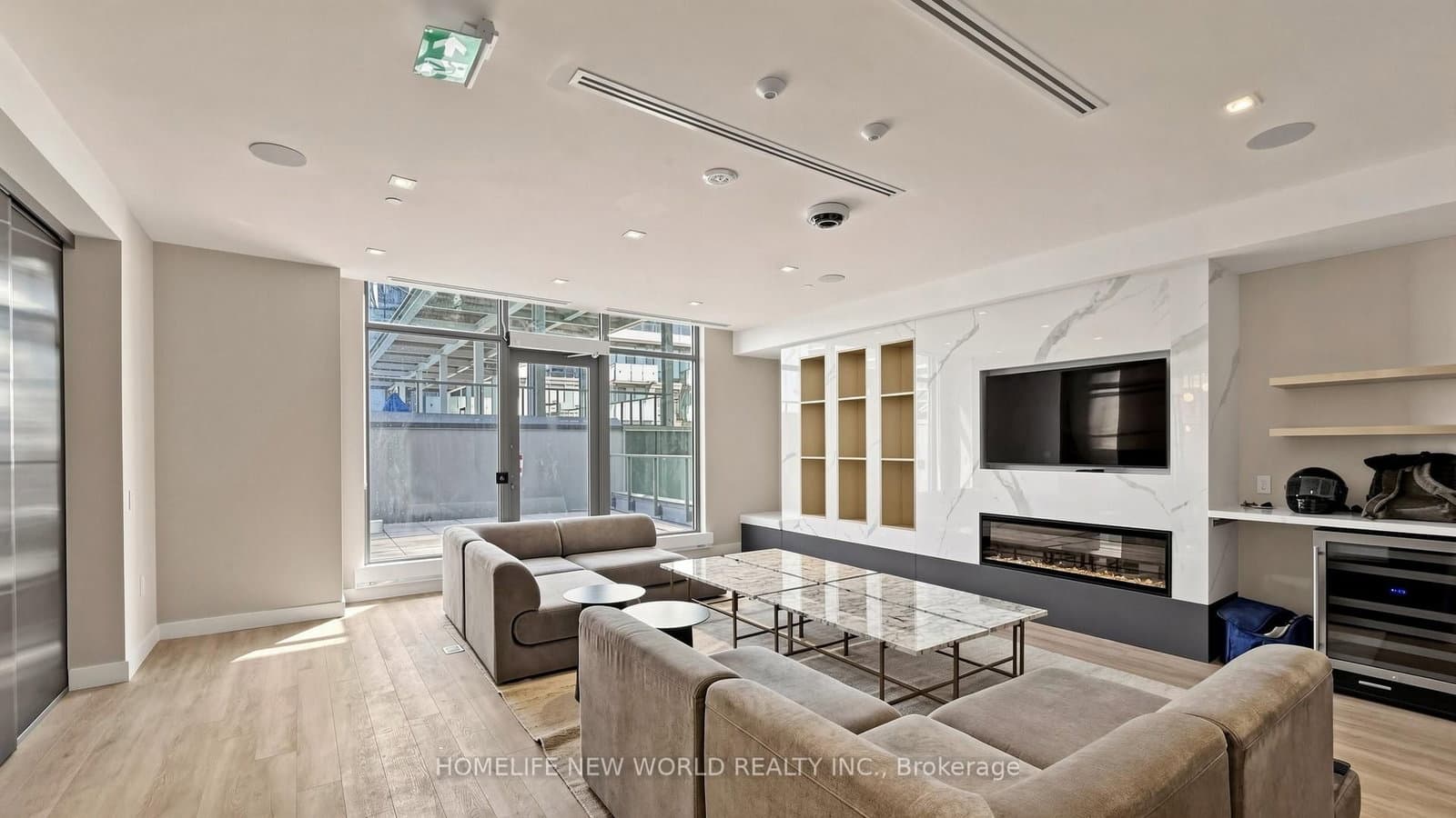 7 golden lion Heights, Unit N837 thumbnail 30