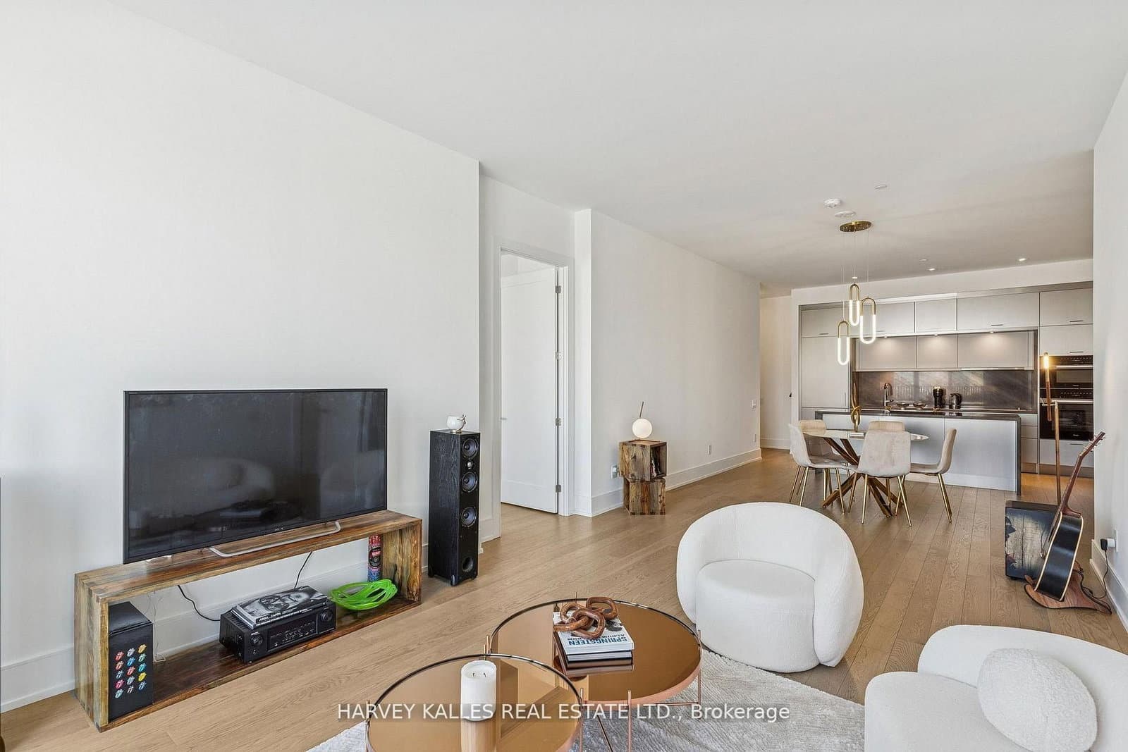 155 Merchants' Wharf Avenue, Unit 701 thumbnail 11